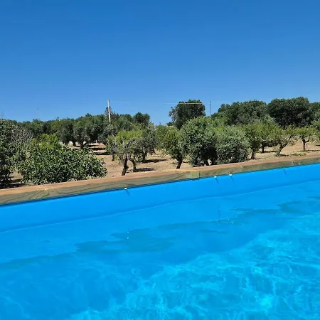 别墅 Casa Sordella- Trullo With It's Own Vineyard 圣米凯莱萨伦蒂诺